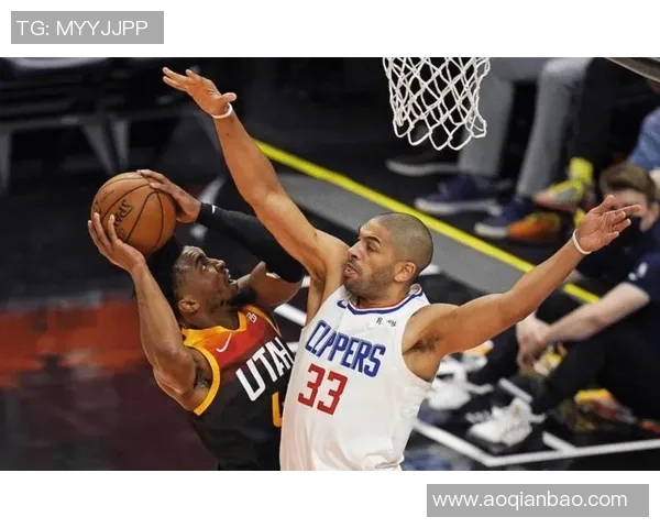 快船与爵士对决胜分差分析及比赛关键因素探讨