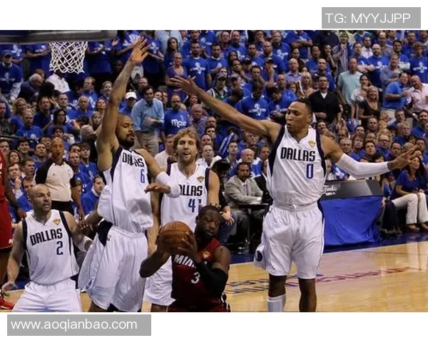 06小牛与热火总决赛的传奇对决与历史回顾 06小牛与热火总决赛的传奇对决与历史回顾