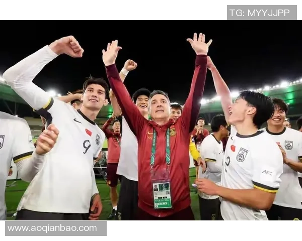 12强赛激战韩国对阵斯坦球队精彩对决引发球迷热议与期待